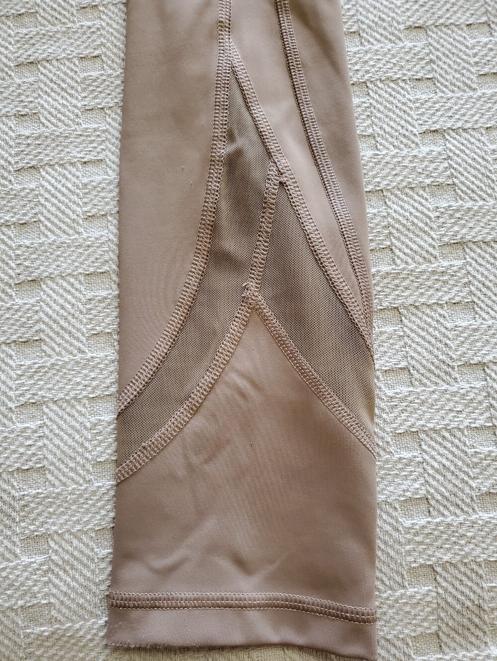 Tek Gear UltraStretch High Waisted Side Pocket Leggings Tan Taupe Mesh - Picture 5 of 11